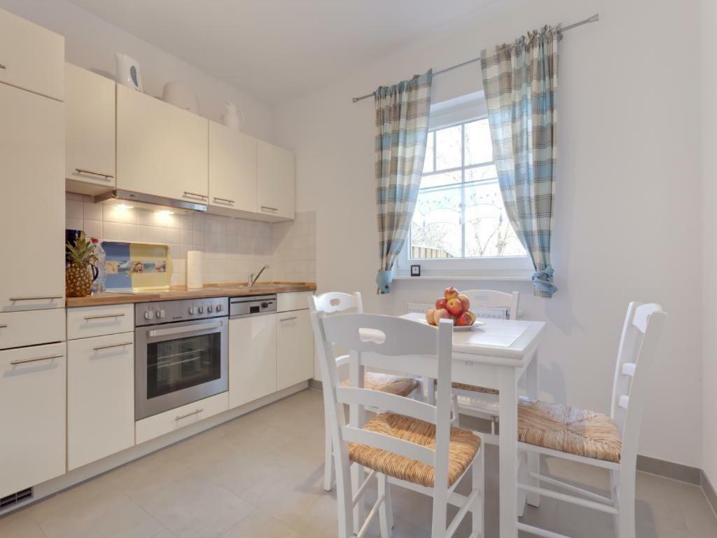 Bansin Apartment